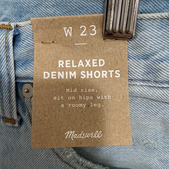 Madewell Relaxed Denim Shorts in Essen Wash - Picture 6 of 12